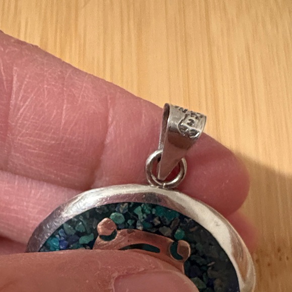 Taxco Sterling Silver Pendant with Brass and Copper Inlay - Picture 4 of 7